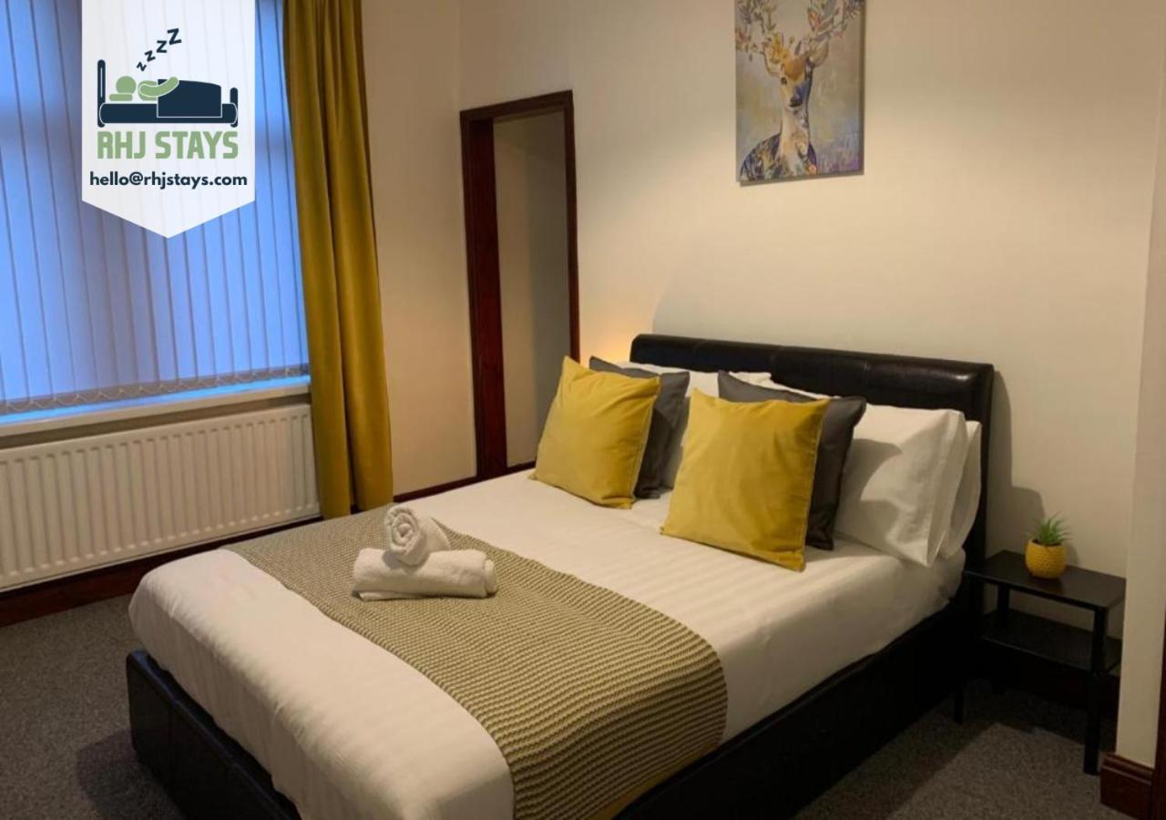 Rodsley - 2 Bedroom 1St Floor Flat Free Parking Wifi And Netflix Gateshead Exterior foto